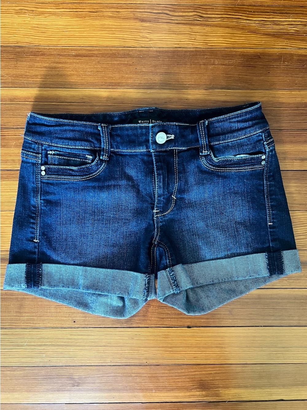 WHITE HOUSE BLACK MARKET Denim Cuffed Shorts EUC